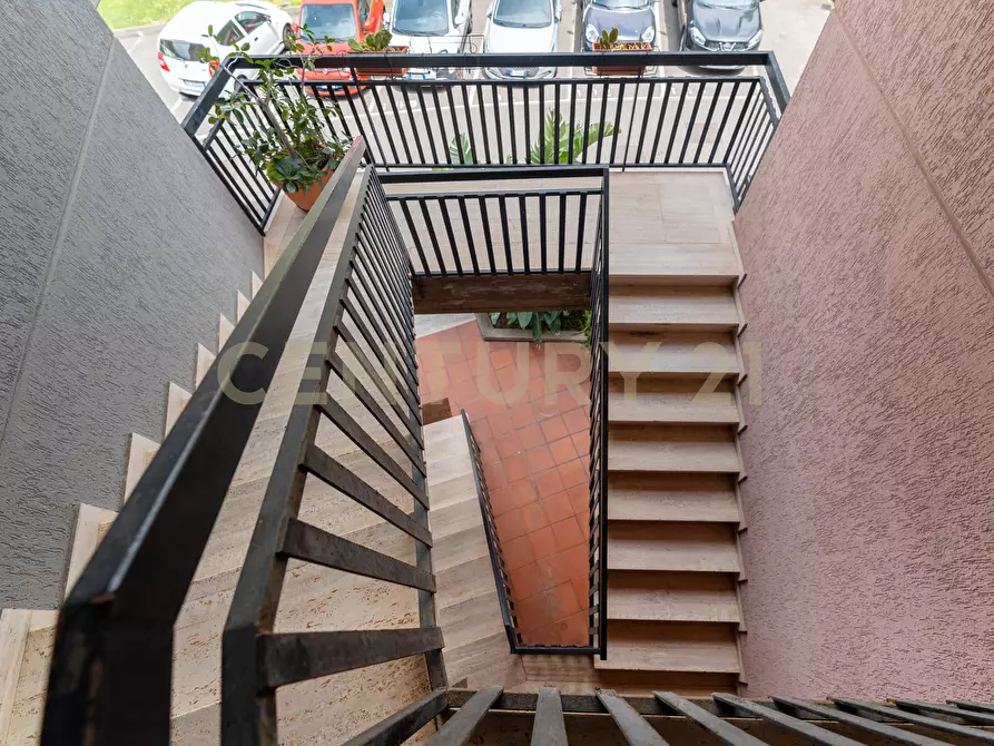 Immagine 27 di Quadrilocale in vendita  in Viale Giuseppe Lainò 7 a Catania