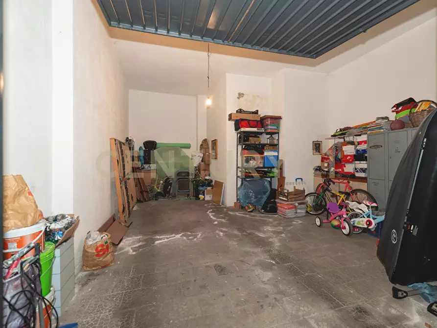 Immagine 39 di Trilocale in vendita  in Via Guglielmo Marconi 107 a Pedara