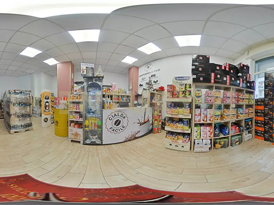 Immagine 21 di Locale commerciale in vendita  in Via Principe Nicola 27C, 29 a Catania