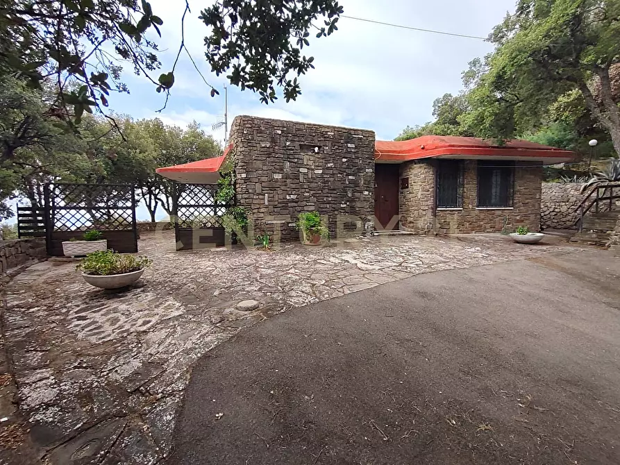 Immagine 3 di Villa in vendita  in via degli olivi 15 a Castiglione Della Pescaia