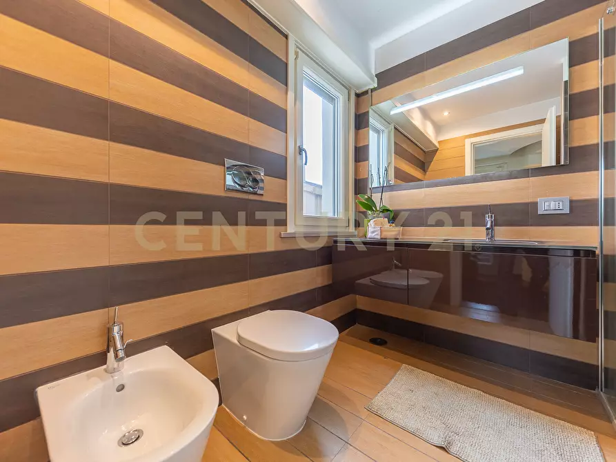 Immagine 66 di Villa in affitto  in Via Bedollo 117 a Roma