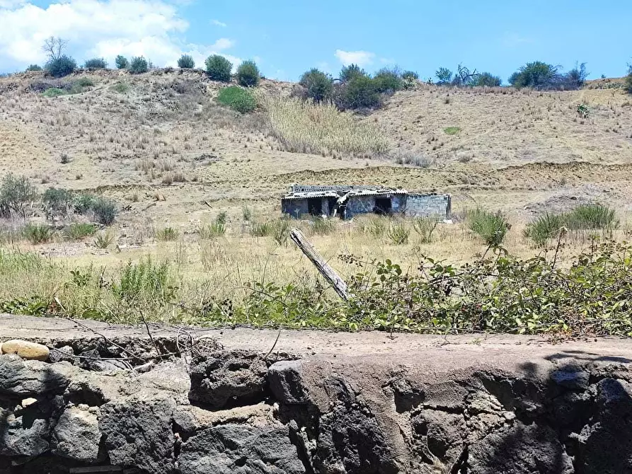 Immagine 8 di Casa trifamiliare in vendita  in Via Fossa della Creta sn a Catania