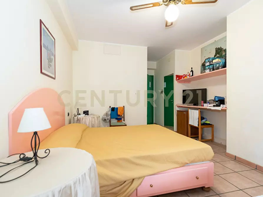 Immagine 27 di Casa indipendente in vendita  in Via Consolare Valeria 220 a Sant'alessio Siculo