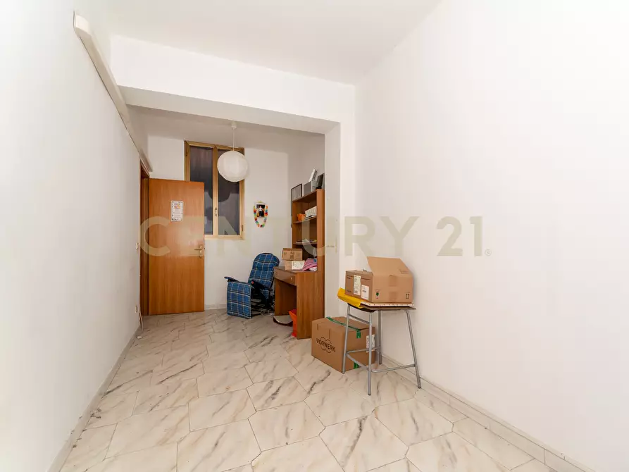 Immagine 29 di Palazzo in vendita  in Via Eraclea 82 a Lentini