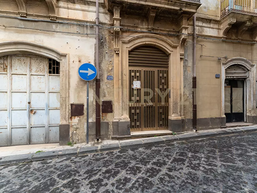 Immagine 3 di Appartamento in vendita  in VIA LUIGI STURZO 129 a Caltagirone