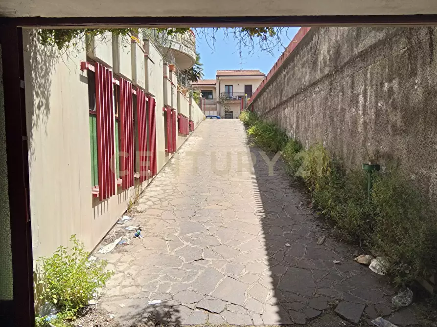 Immagine 9 di Garage in vendita  in Via Antonino di Sangiuliano 4 a Sant'agata Li Battiati