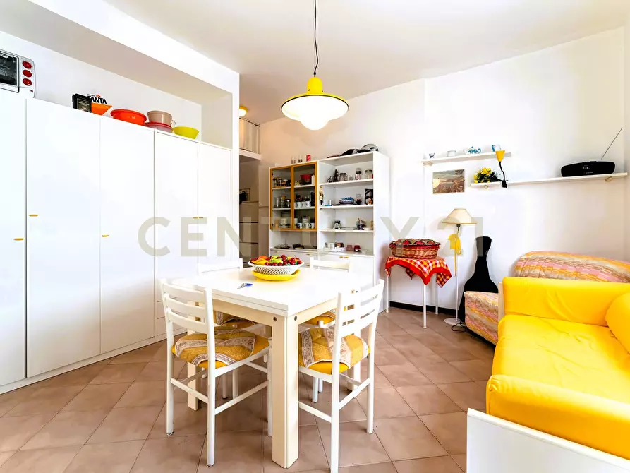 Immagine 6 di Appartamento in vendita  in Contrada Pietrenere 17 a Giardini-Naxos