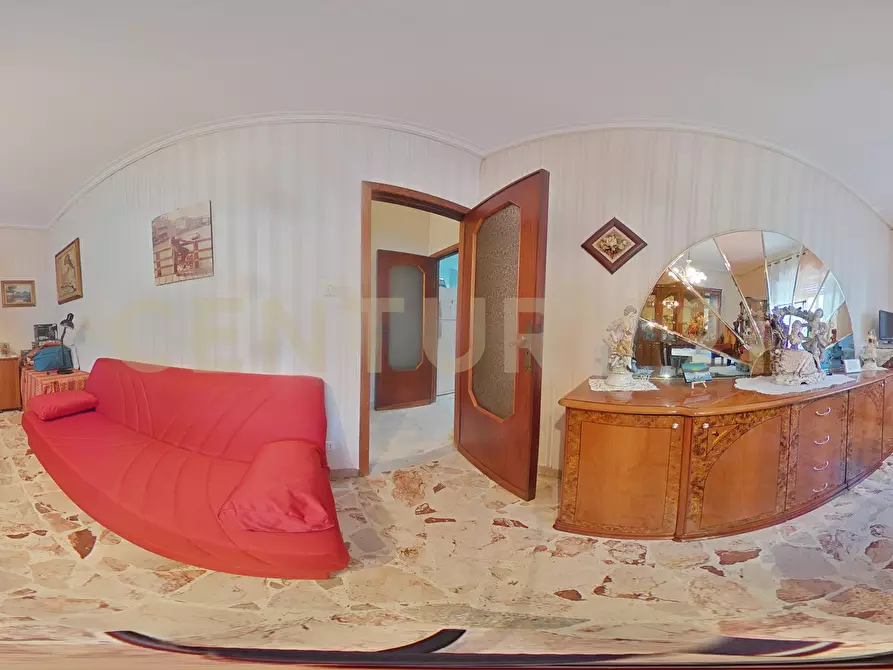 Immagine 58 di Villa in vendita  in Via Macello 47 a Catania