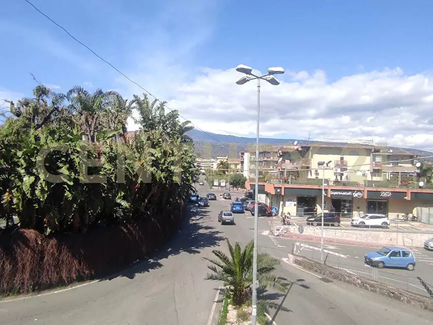 Immagine 27 di Bilocale in vendita  in Via Luigi Settembrini 2 a Giarre