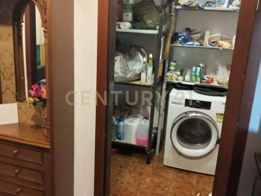 Immagine 7 di Trilocale in vendita  in Largo Centurie 26 a Roccastrada
