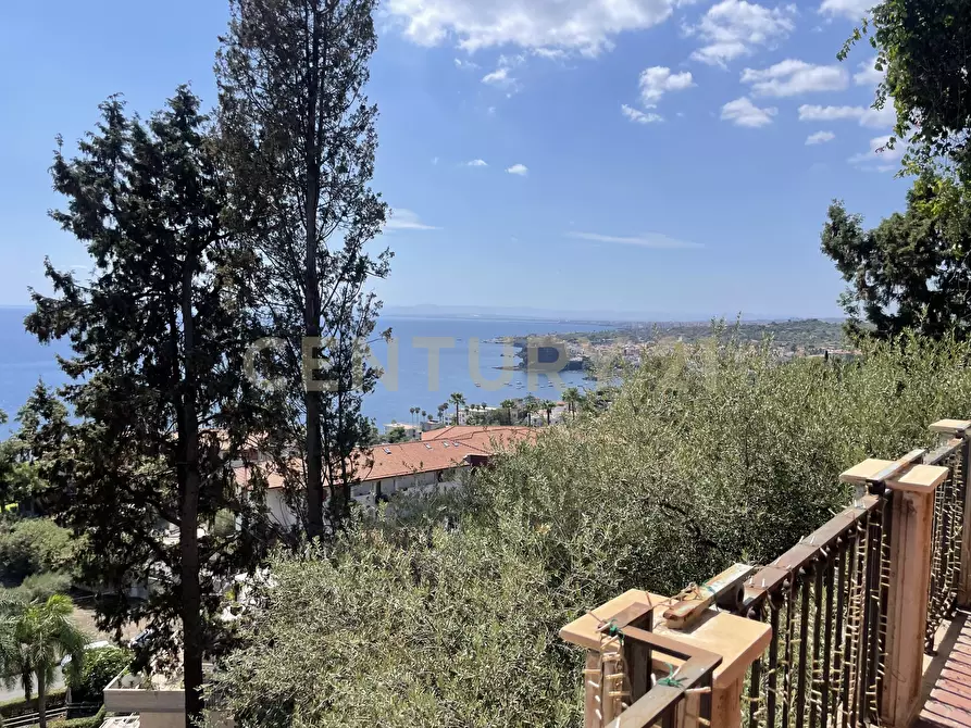 Immagine 73 di Villa in vendita  in manzella sn a Aci Castello