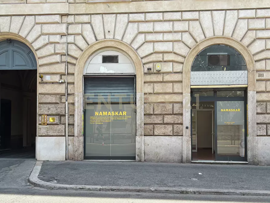 Immagine 1 di Attività commerciale in affitto  in Via Venti Settembre 119-120 a Roma