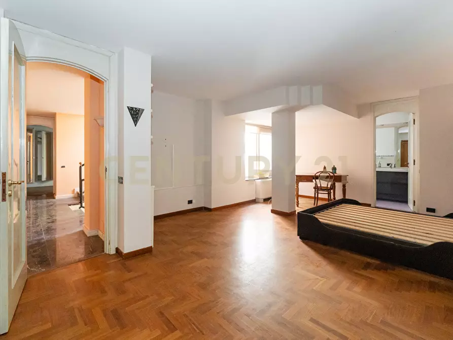 Immagine 63 di Villa in vendita  in Via Ingegnere 130 a Catania