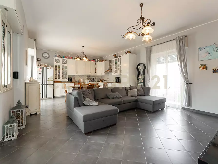 Immagine 1 di Quadrilocale in vendita  in Via Veglia 1 a Catania