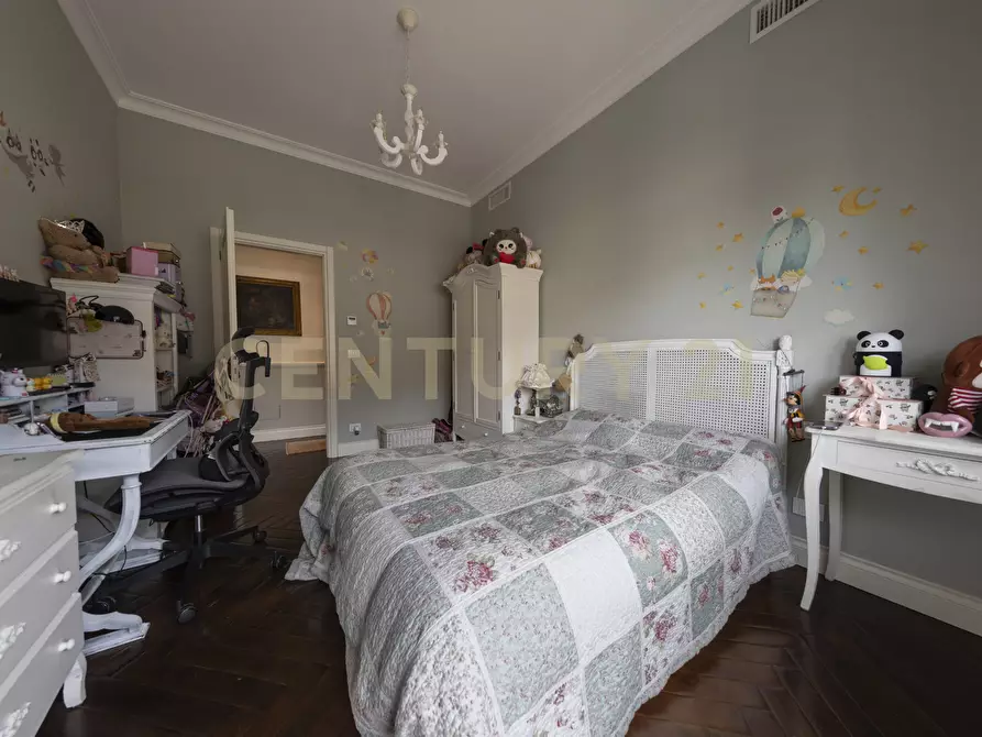 Immagine 23 di Quadrilocale in vendita  in Via Gregorio VII 382 a Roma