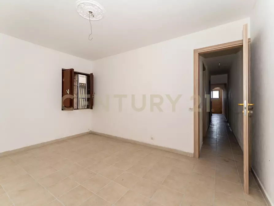 Immagine 33 di Quadrilocale in vendita  in Stradale Cravone 105 a Catania