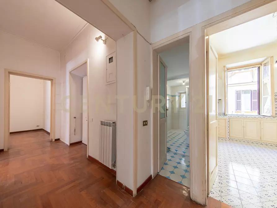 Immagine 34 di Quadrilocale in vendita  in Via Plinio 22 a Roma
