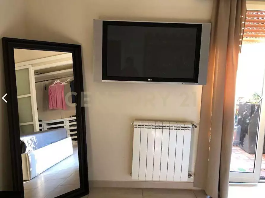 Immagine 34 di Trilocale in affitto  in Via Sgroppillo 21 a San Gregorio Di Catania