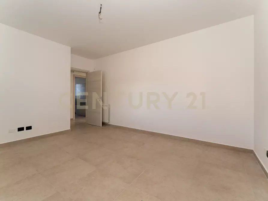 Immagine 53 di Mansarda in vendita  in Via Turati 13 a Belpasso