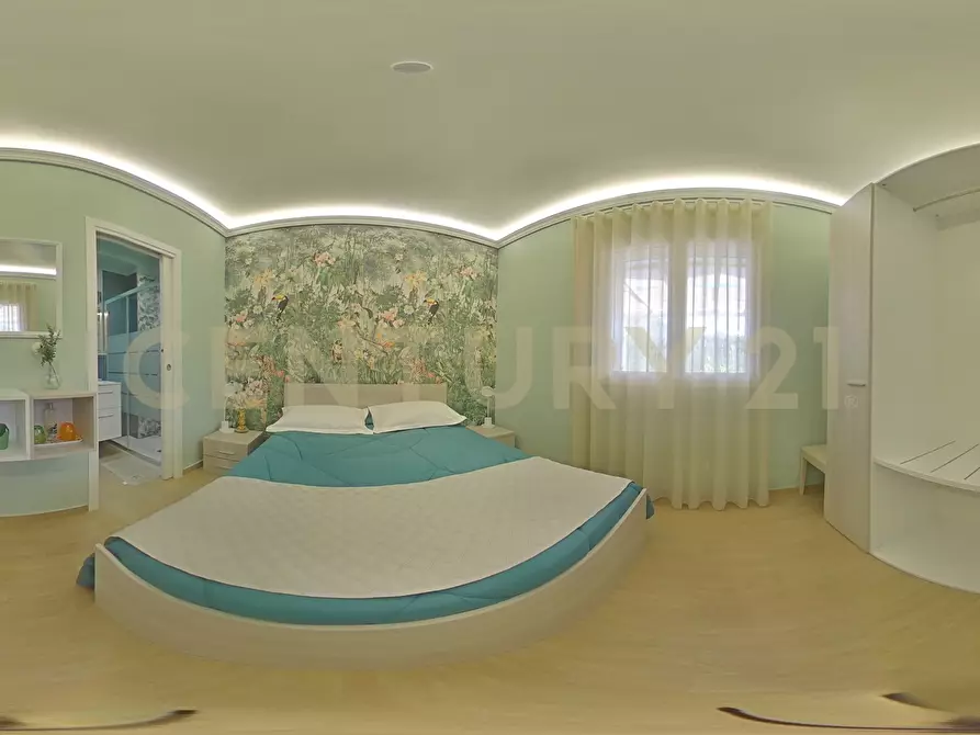 Immagine 62 di Villa in vendita  in Via Palermo 82 a Nicolosi