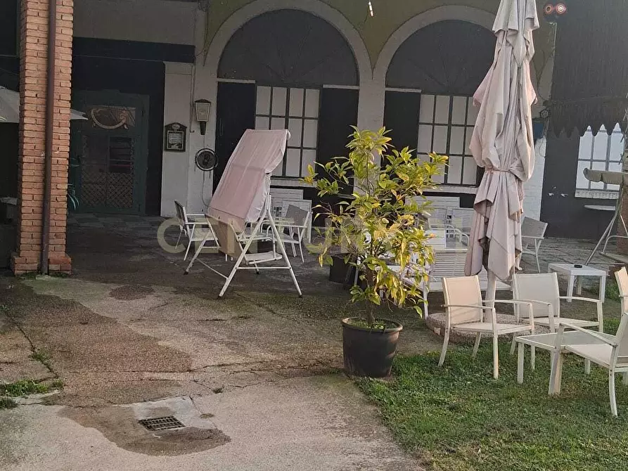 Immagine 10 di Locale commerciale in vendita  in Via Villafontana 138 a Oppeano