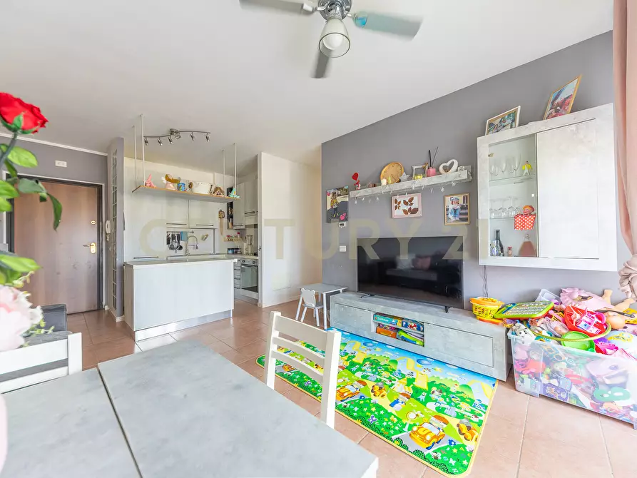 Immagine 7 di Bilocale in vendita  in Via Raffaello Liberti 163 a Roma