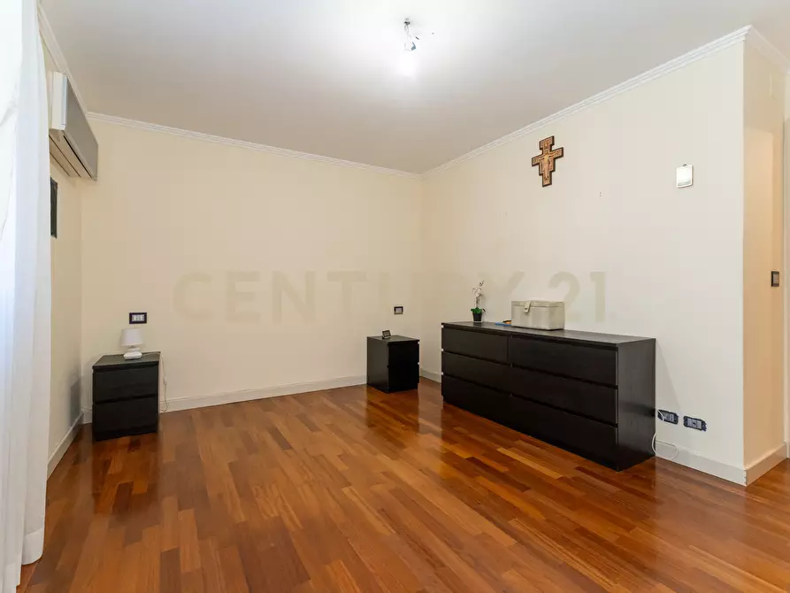 Immagine 53 di Attico in vendita  in Via Salvatore di Franco 5 a Catania