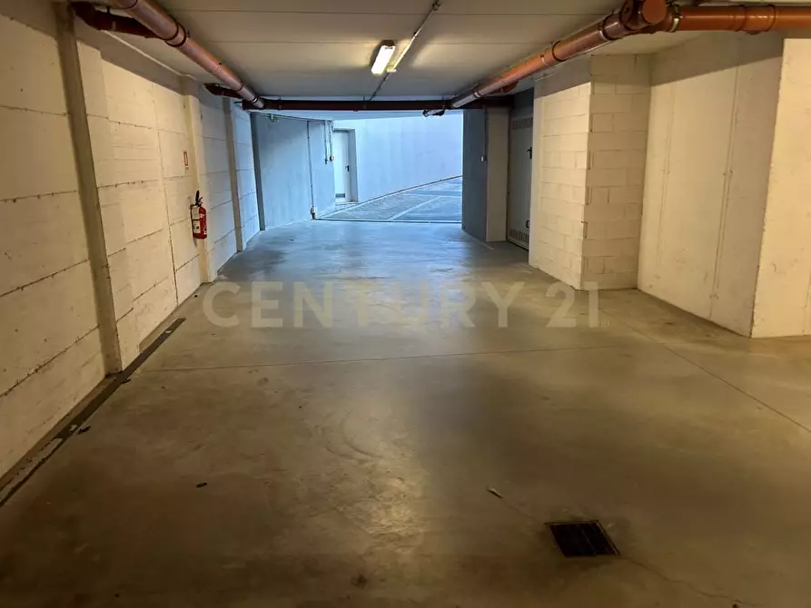 Immagine 10 di Garage in vendita  in Via Vincenzo Muccioli 9 a San Martino Buon Albergo