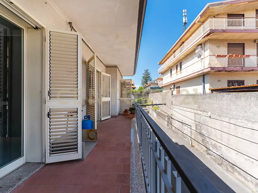 Immagine 12 di Appartamento in vendita  in Viale delle Olimpiadi 12 a Catania