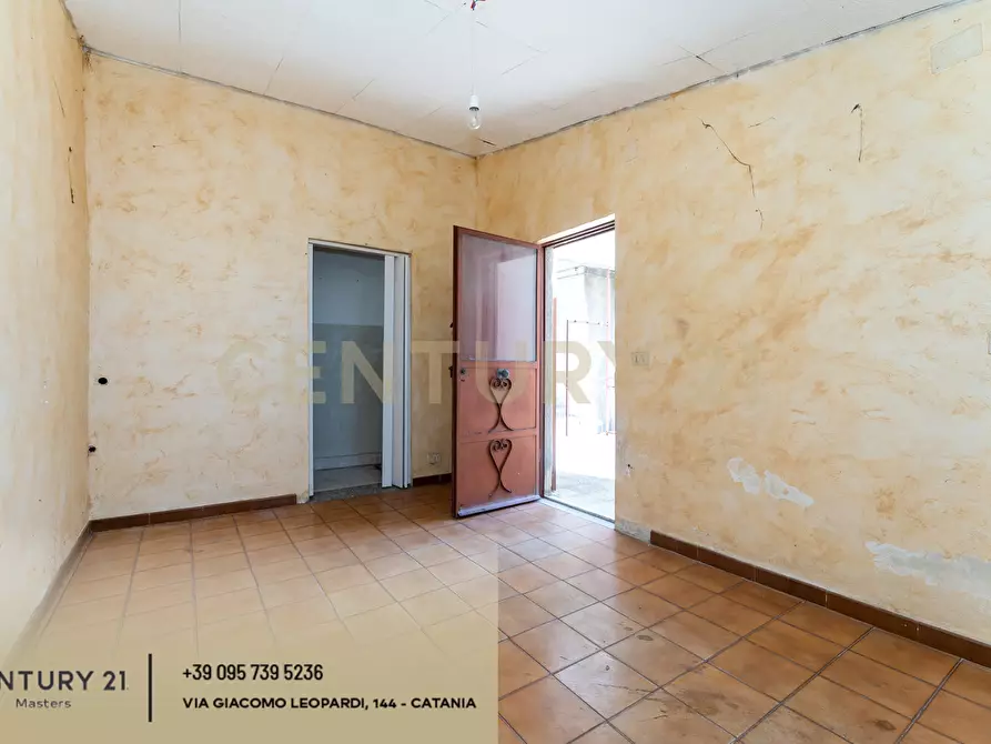 Immagine 83 di Quadrilocale in vendita  in Stradale Cravone 105 a Catania