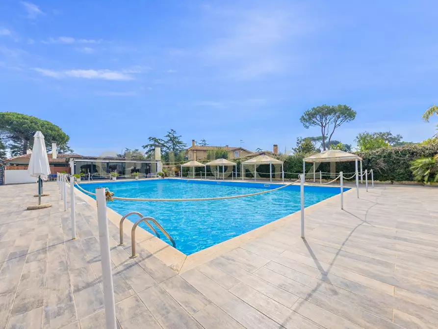 Immagine 5 di Attività commerciale in vendita  in Via Fratelli Maristi 14 a Roma