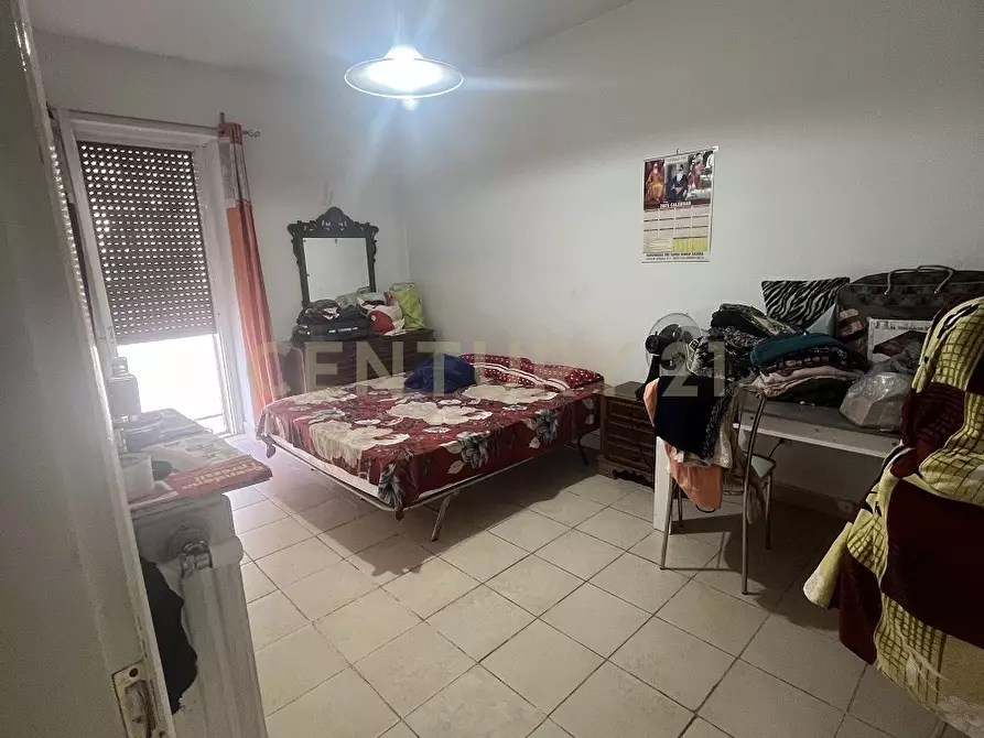 Immagine 12 di Pentalocale in vendita  in Via Cirenaica 17 a Valdagno