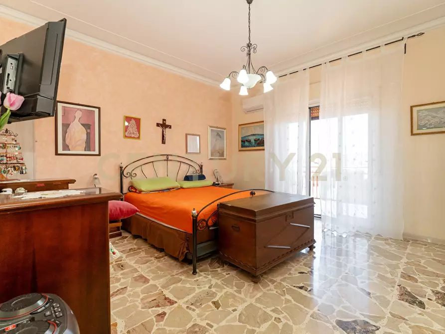 Immagine 45 di Quadrilocale in vendita  in Corso dei Mille 54 a Catania