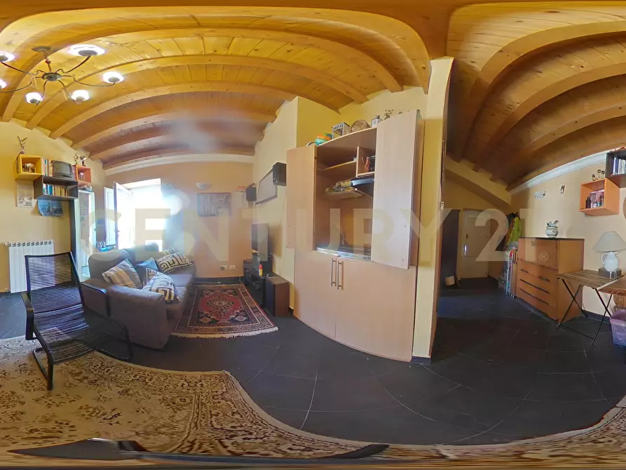 Immagine 65 di Villa in vendita  in Via Calvario 43 a Mascalucia