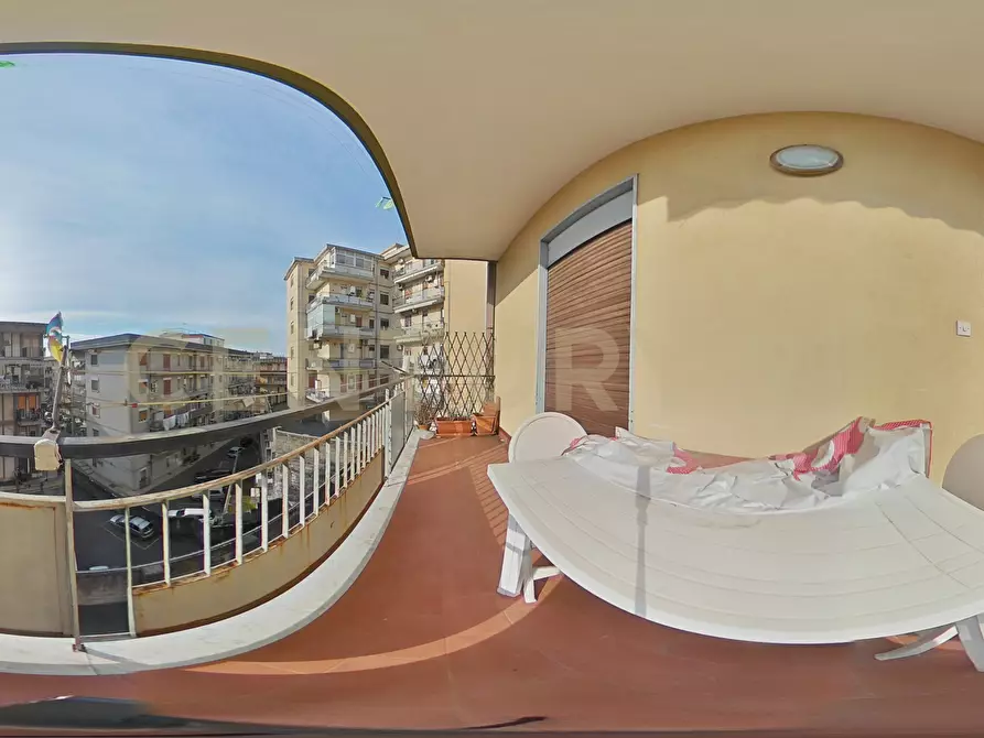 Immagine 45 di Pentalocale in vendita  in Via Fratelli Bandiera 13 a Gravina Di Catania