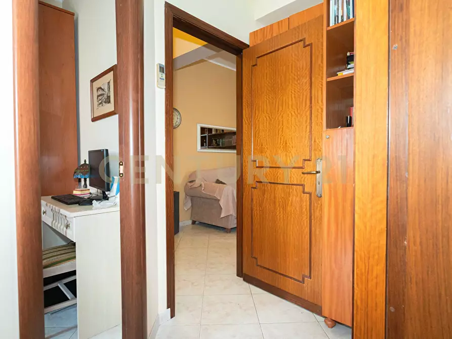 Immagine 12 di Quadrilocale in vendita  in Largo Campania 55 a Catania