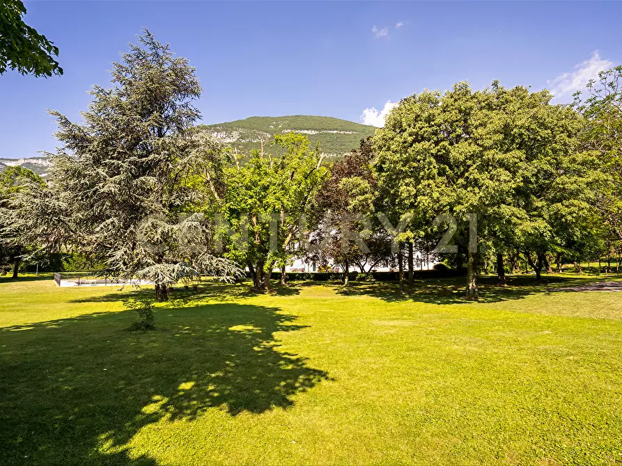 Immagine 150 di Villa in vendita  in Via Adige 25 a Brentino Belluno