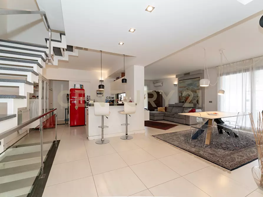 Immagine 3 di Casa indipendente in vendita  in Via dei Maceratoi 5 a Acireale