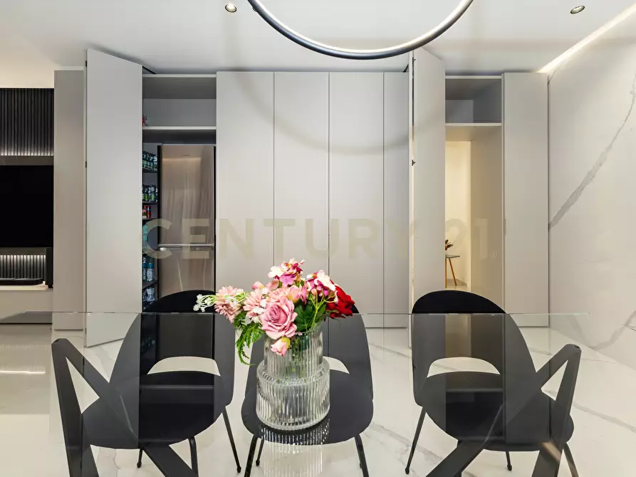 Immagine 53 di Villa in vendita  in Via Sant' Andrea 8 a Catania