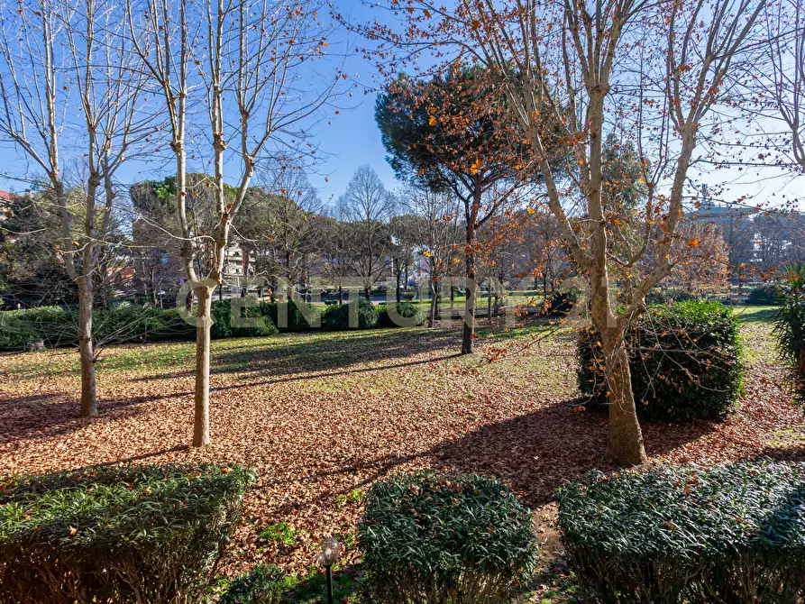 Immagine 17 di Trilocale in vendita  in Via Belforte del Chienti 25 a Roma