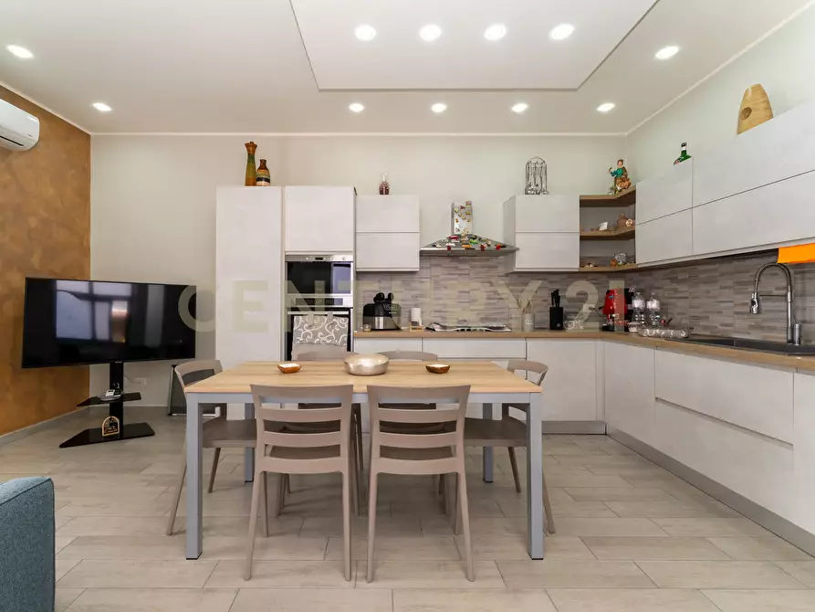 Immagine 17 di Casa indipendente in vendita  in Via Oberdan 7 a Motta Sant'anastasia