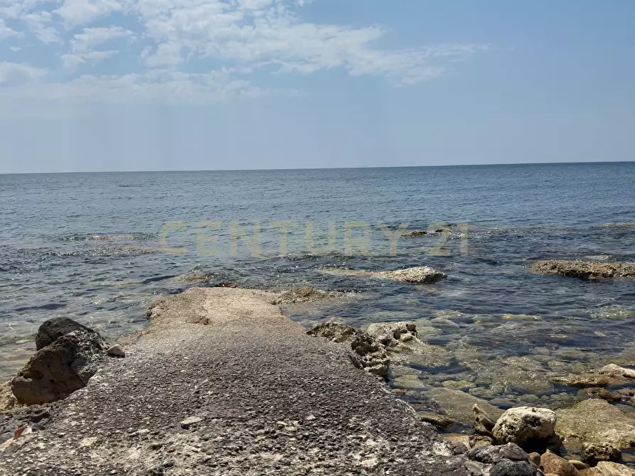 Immagine 44 di Villa in vendita  in Via Blanco 4 a Siracusa