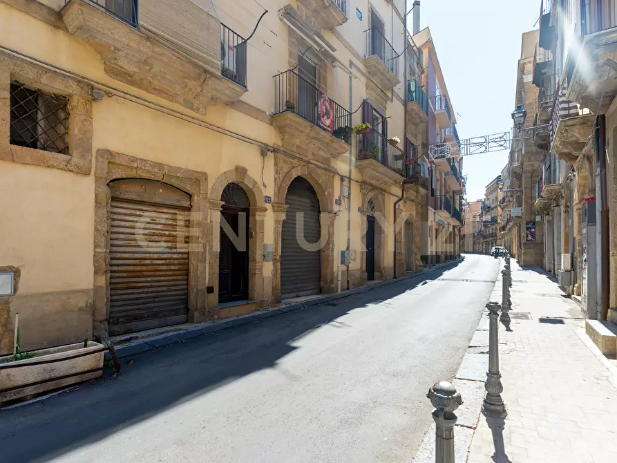 Immagine 5 di Trilocale in vendita  in Corso Vittorio Emanuele 122 a Caltagirone