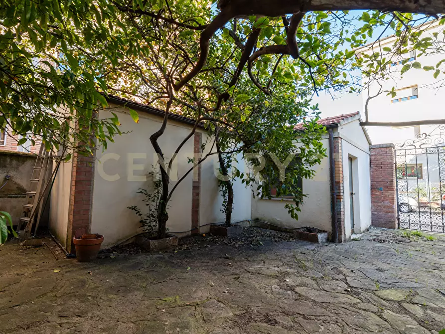 Immagine 8 di Villa in vendita  in Via Fratelli Bandiera a Grosseto