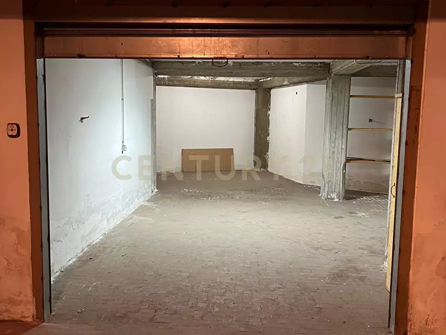 Immagine 11 di Garage in vendita  in Via Moncada 1 a Sant'agata Li Battiati