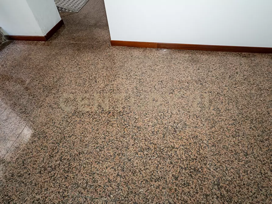 Immagine 15 di Attività artigianale in vendita  in Via Pietro Calanna 7 a Bronte