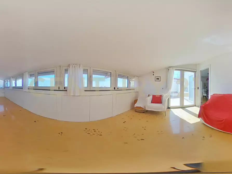 Immagine 63 di Attico in vendita  in Viale Mario Rapisardi 314 a Catania