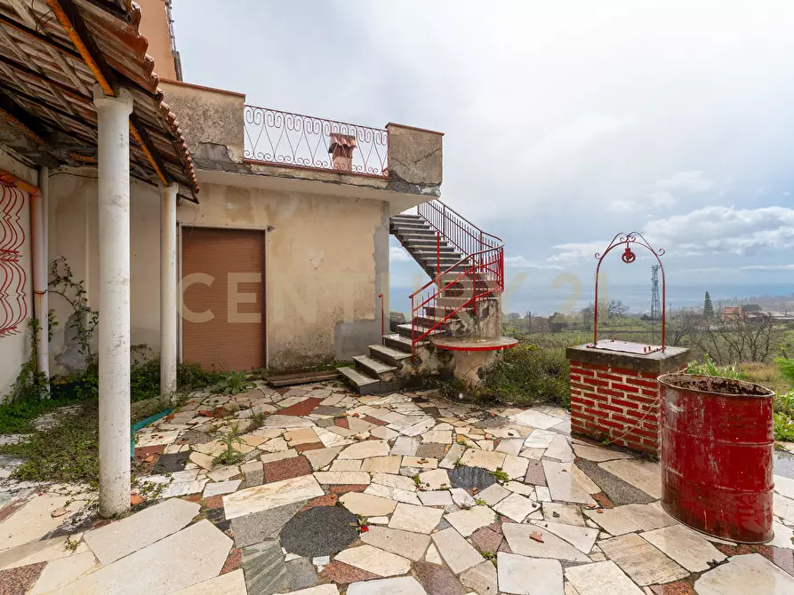 Immagine 19 di Villa in vendita  in Via Nocille 55 a Mascali