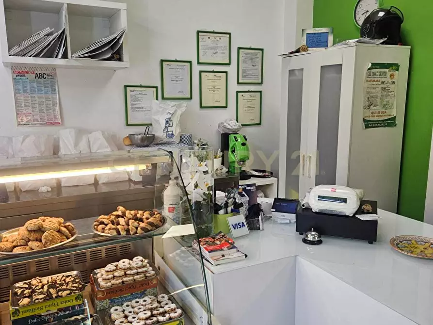 Immagine 3 di Attività commerciale in vendita  in Via Nuovalucello 156 a Catania