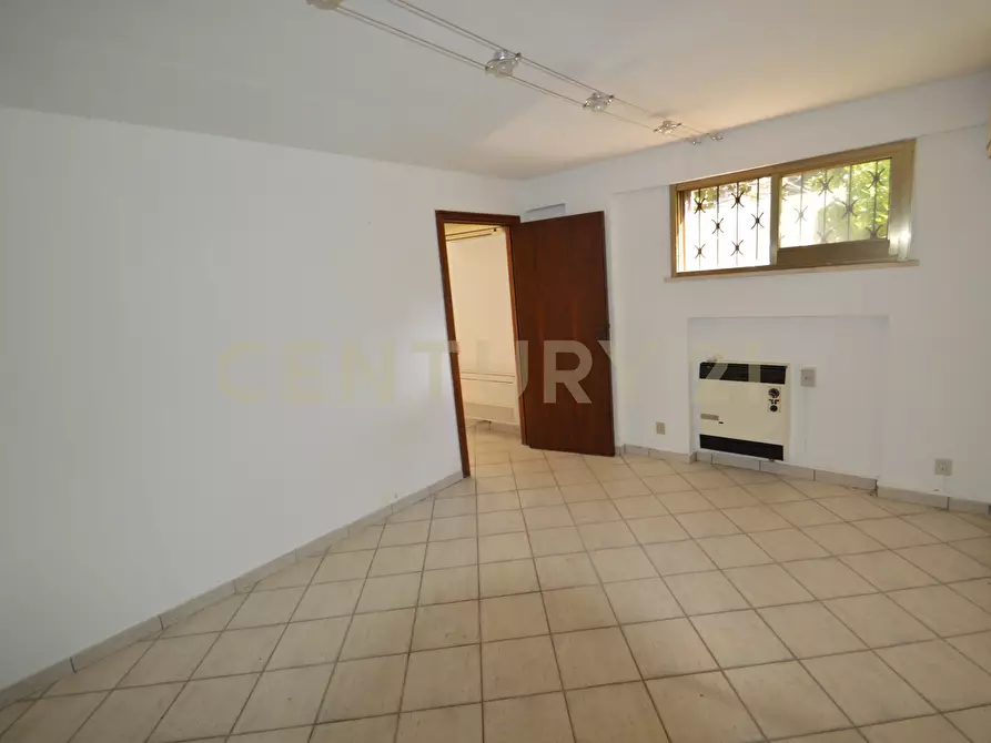 Immagine 14 di Ufficio in vendita  in VIA ADAMELLO 70B a Grosseto